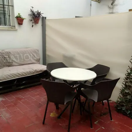 Apartamento Mentidero Plaza Apartment